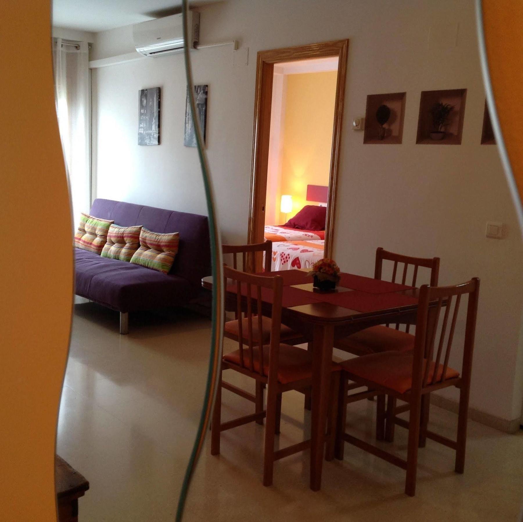 Apartamentos Alcaniz, Blanca ภายนอก รูปภาพ